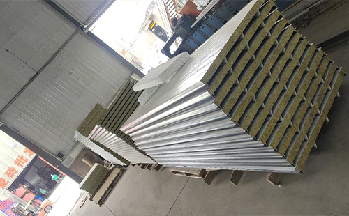 刚察彩钢夹芯板