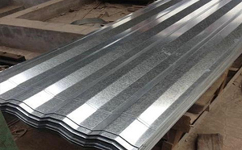 集装箱板翻新除锈流程：旧箱改民宿怎样选刚察集装箱板